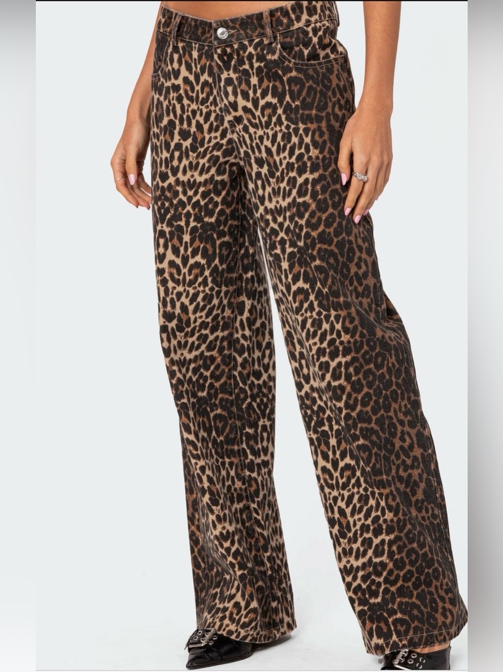 Edikted Leopard Print Low Rise Jeans